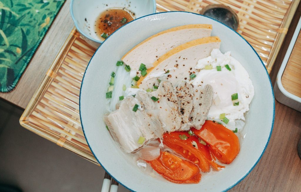 Rad Na: Bangkok's Most Underrated Noodle Dish