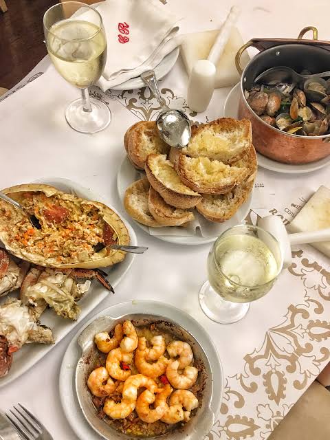 Cervejaria Ramiro seafood dining in Lisbon