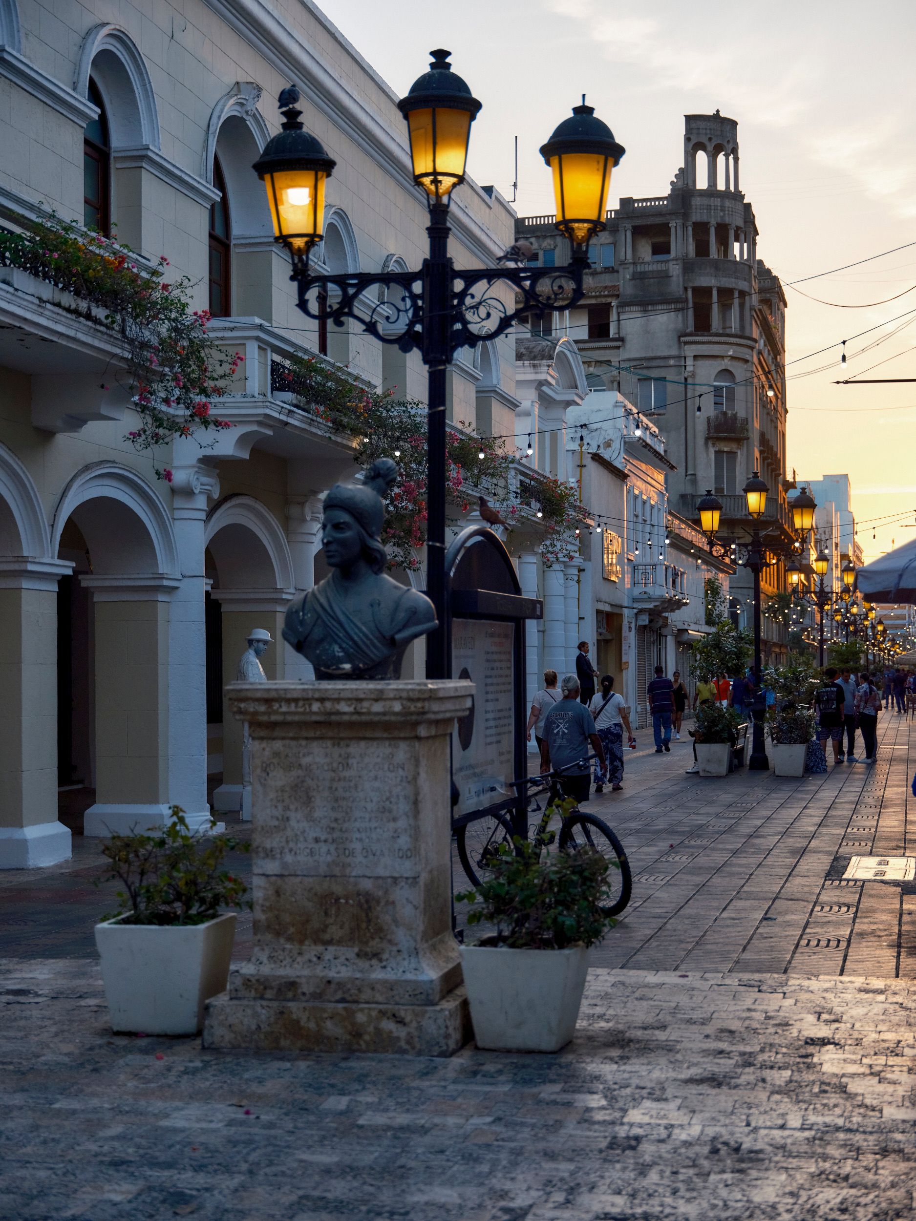 Evening street scene in Santo Domingo with classic architecture